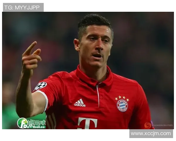 全球足球明星的生平成就与职业生涯全景解析