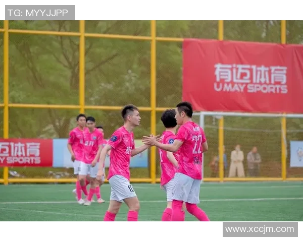 今日赛事足球精彩纷呈各大联赛对决一触即发球迷不容错过的激烈时刻 今日赛事足球精彩纷呈各大联赛对决一触即发球迷不容错过的激烈时刻